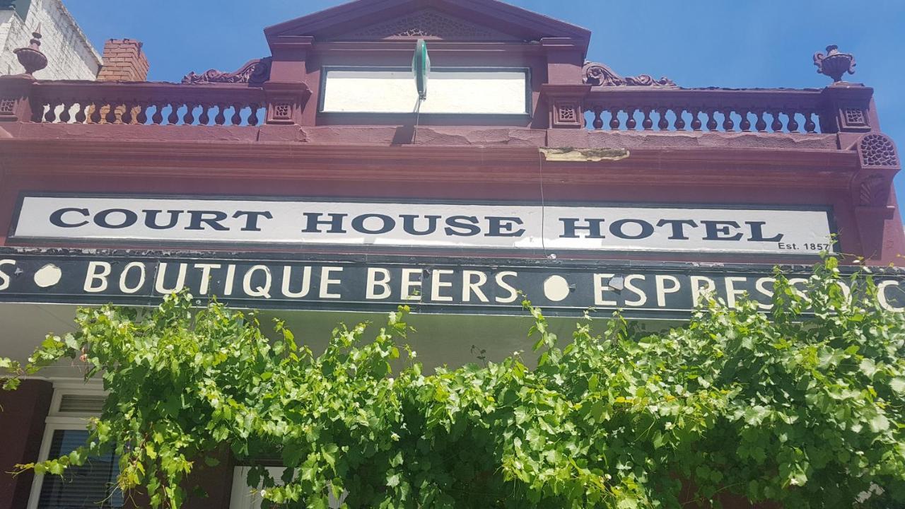 Courthouse Hotel Ararat Dış mekan fotoğraf
